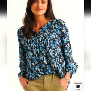 LUCKY BRAND Alexis Popover black/blue floral blouse. Size XS NWT